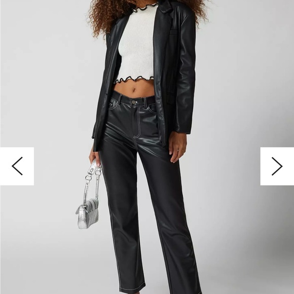 Silence & Noise Nina Sweater Tank Top - Medium (Urban Outfitters) - Picture 4 of 7